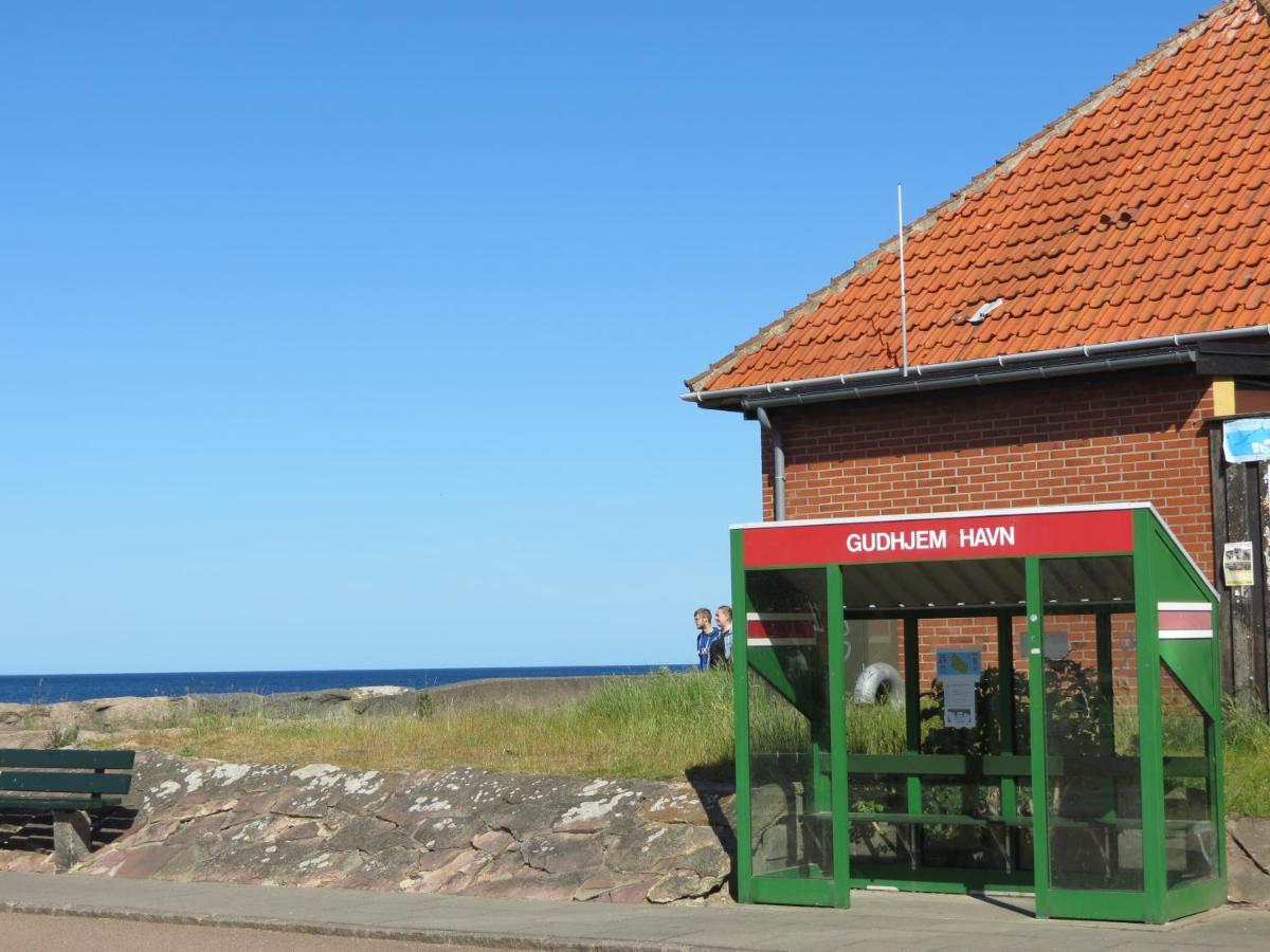 Gudhjem Hostel Exterior foto