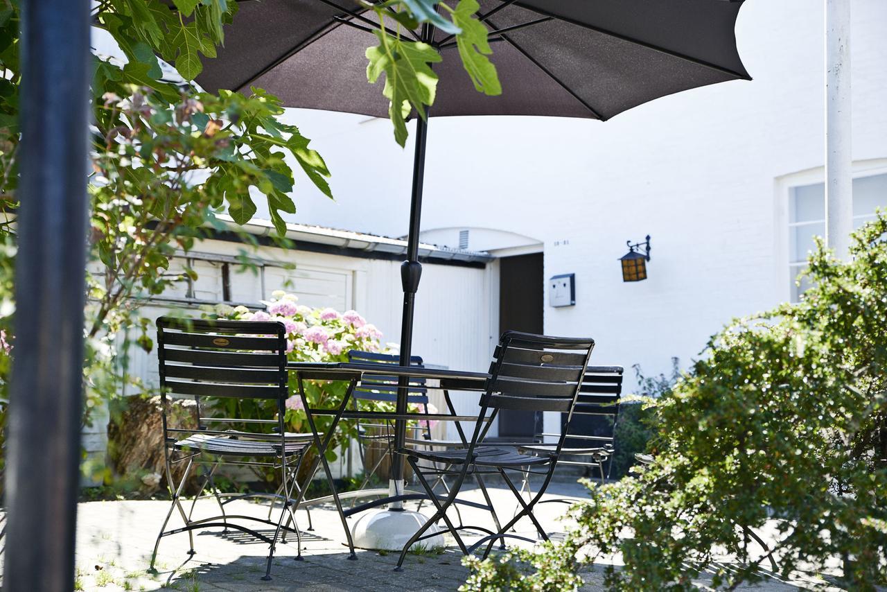 Gudhjem Hostel Exterior foto